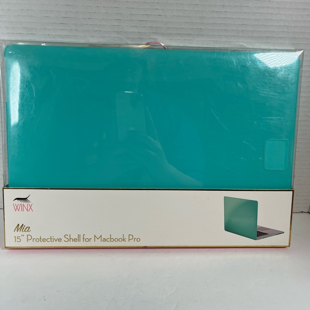 WINX Mia 15” Protective Shell For Macbook Pro BRAND NEW Teal Sea Green VC148/49